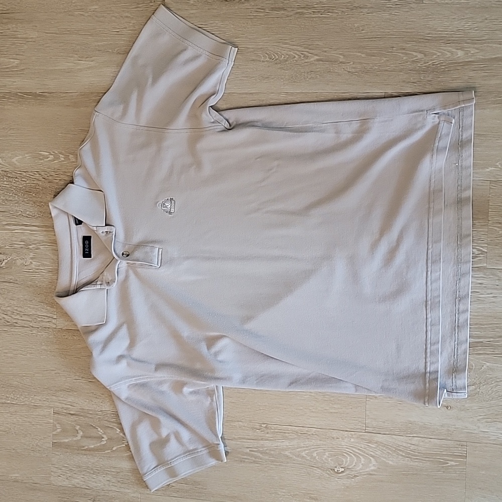 Izod Men's polo shirt size Medium